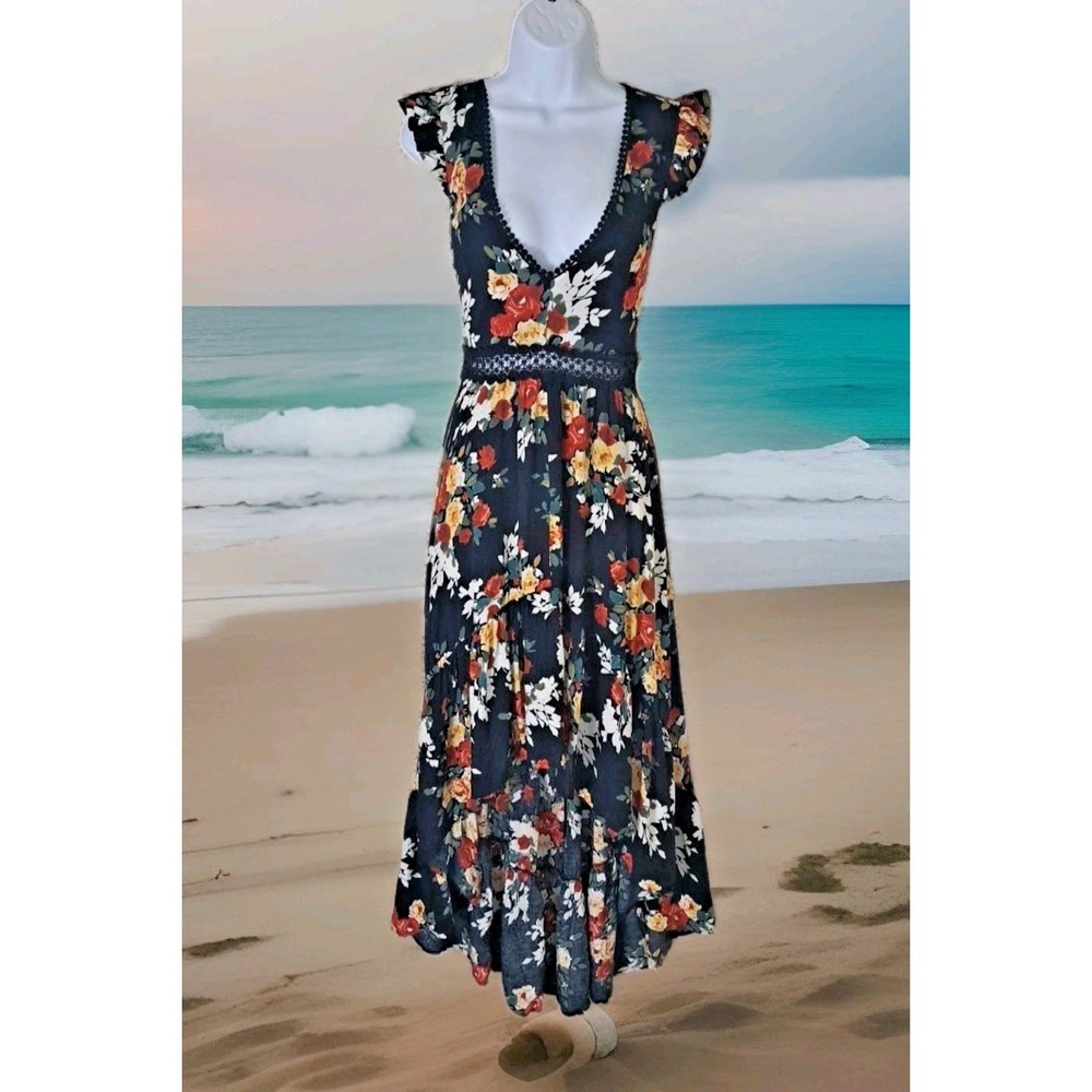 Luxxel Maxi‎ Dress M Navy Blue Floral Print Plunging V Hi Lo Hem Lace Trim NWT